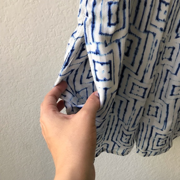 RVCA Lily Romper Blue White Printed NWT Romper L - Picture 7 of 16